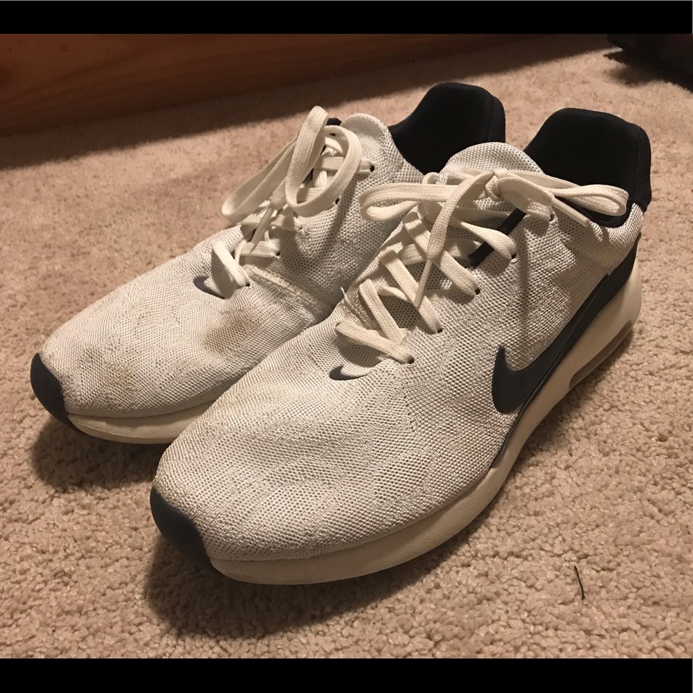 Nike Air Sneakers (White/ Navy/ Red)